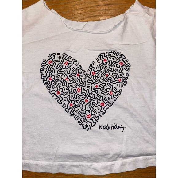 Keith Haring White Crop Top Heart Design Graphic Tee - Picture 2 of 2